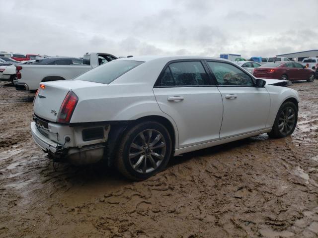 Photo 3 from auction – 2014 CHRYSLER 300 S with VIN 2C3CCAGG0EH383460