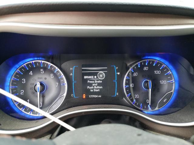 Photo 9 from auction – 2017 CHRYSLER PACIFICA T with VIN 2C4RC1BGXHR832834