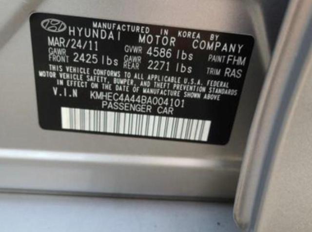 Photo 10 from auction – 2011 HYUNDAI SONATA HYB with VIN KMHEC4A44BA004101