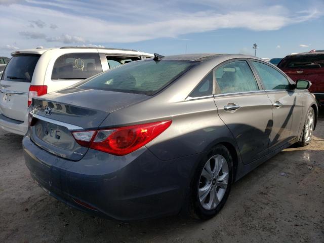 Photo 4 from auction – 2013 HYUNDAI SONATA SE with VIN 5NPEC4AC2DH699282