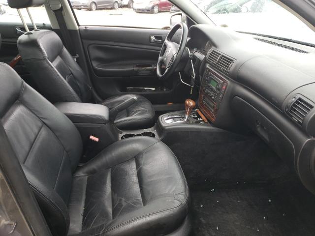 Photo 5 from auction – 2003 VOLKSWAGEN PASSAT GLX with VIN WVWTH63BX3P036926