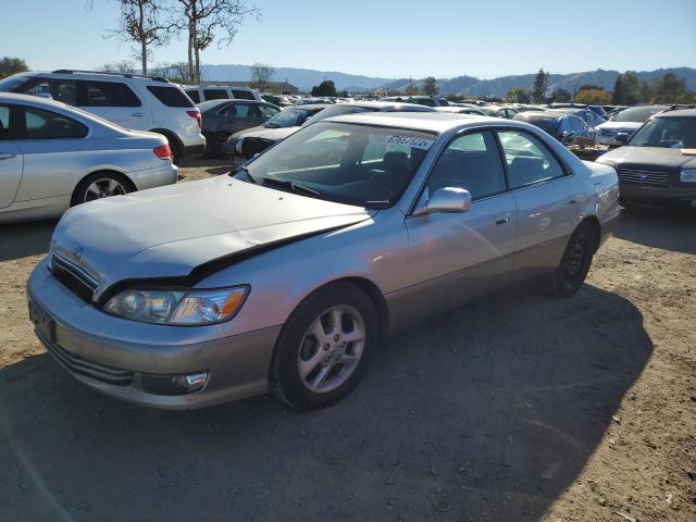 LEXUS ES 300 2000 with VIN JT8BF28G4Y5083417 - Photo from auction