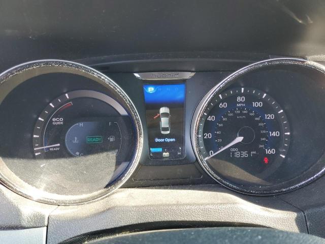 Photo 9 from auction – 2012 HYUNDAI SONATA HYB with VIN KMHEC4A44CA029520