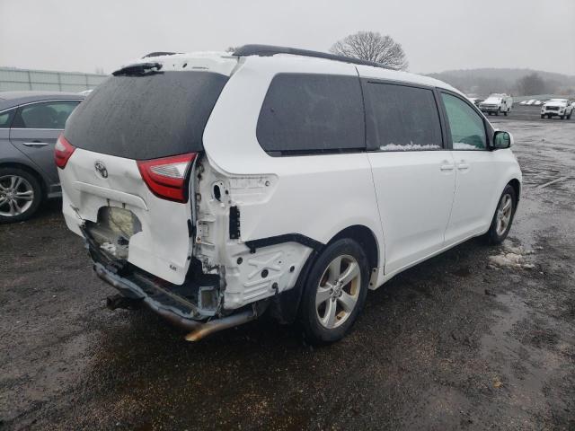 Photo 3 from auction – 2015 TOYOTA SIENNA LE with VIN 5TDKK3DC2FS677341