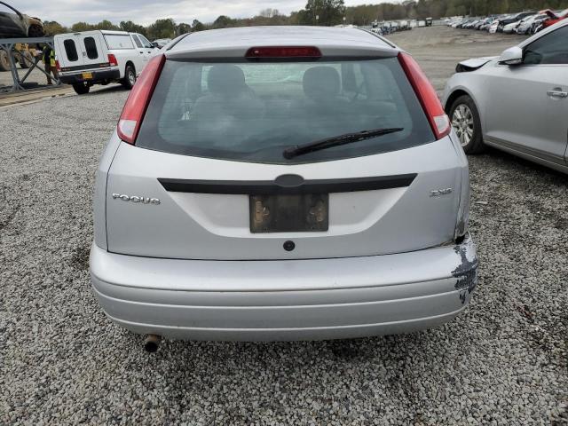 Photo 6 from auction – 2005 FORD FOCUS ZX3 with VIN 3FAFP31N75R134874