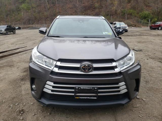 Photo 5 from auction – 2017 TOYOTA HIGHLANDER with VIN 5TDJZRFH0HS473238