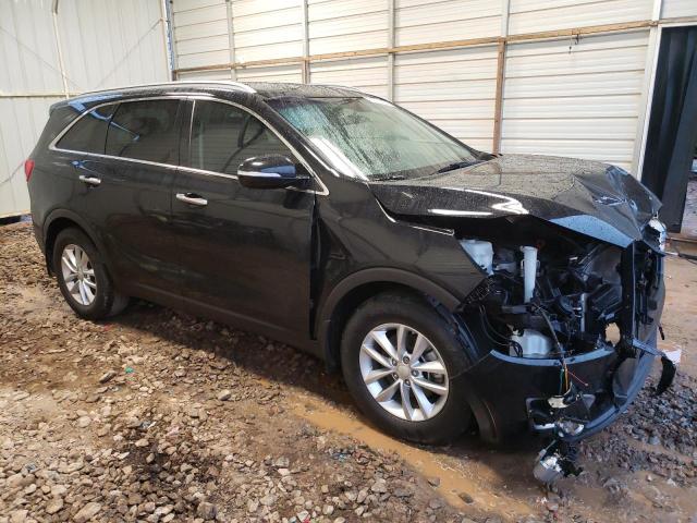Photo 4 from auction – 2016 KIA SORENTO LX with VIN 5XYPG4A35GG074979