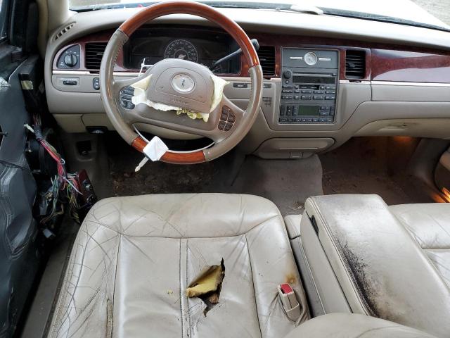 Photo 8 from auction – 2003 LINCOLN TOWN CAR C with VIN 1LNHM83W73Y601803