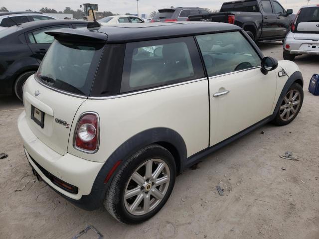 Photo 3 from auction – 2012 MINI COOPER S with VIN WMWSV3C59CTY27370