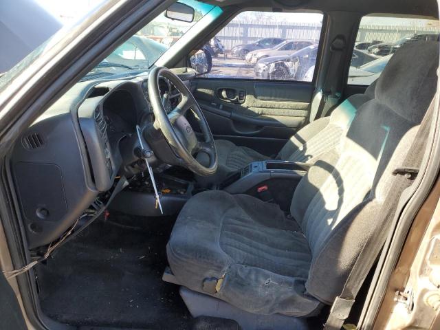 Photo 7 from auction – 2002 CHEVROLET BLAZER with VIN 1GNDT13W12K204609