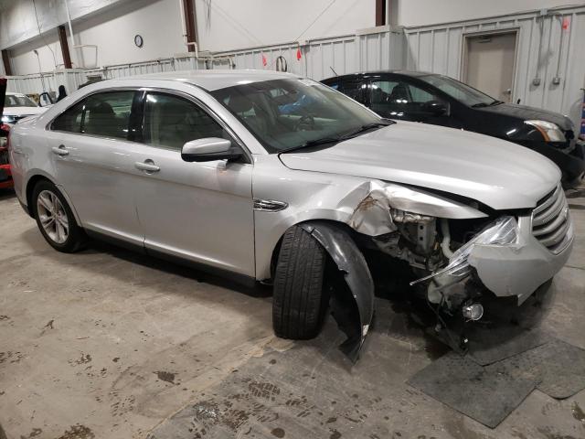 Photo 4 from auction – 2014 FORD TAURUS SEL with VIN 1FAHP2H80EG142129