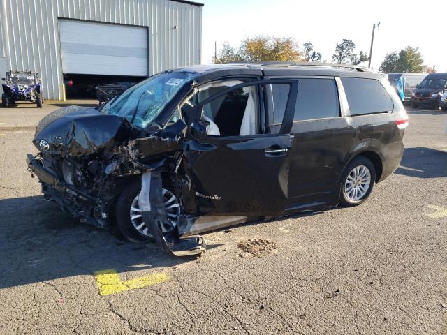 Photo 1 from auction – 2011 TOYOTA SIENNA XLE with VIN 5TDYK3DC4BS101609