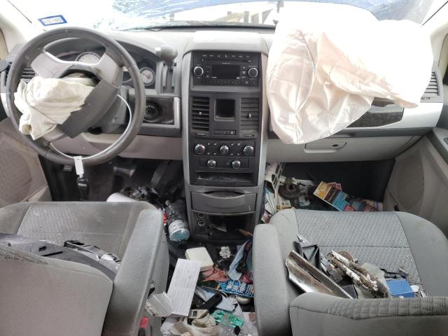 Photo 8 from auction – 2010 DODGE GRAND CARA with VIN 2D4RN5DX7AR290177