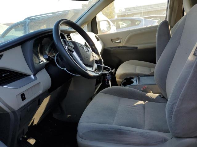 Photo 7 from auction – 2015 TOYOTA SIENNA LE with VIN 5TDKK3DC2FS535572