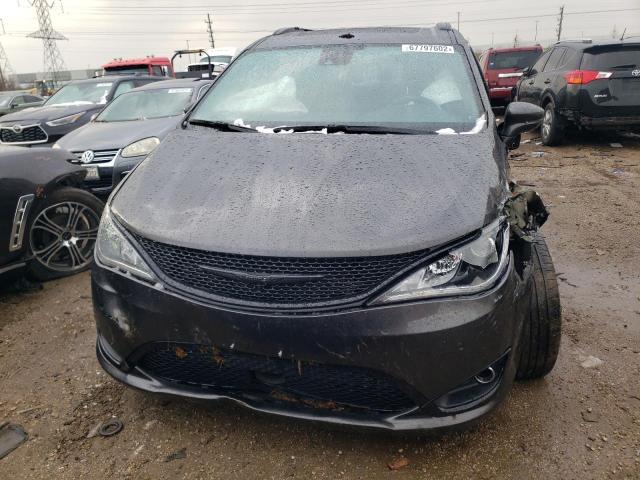 Photo 5 from auction – 2019 CHRYSLER PACIFICA L with VIN 2C4RC1GG1KR597739