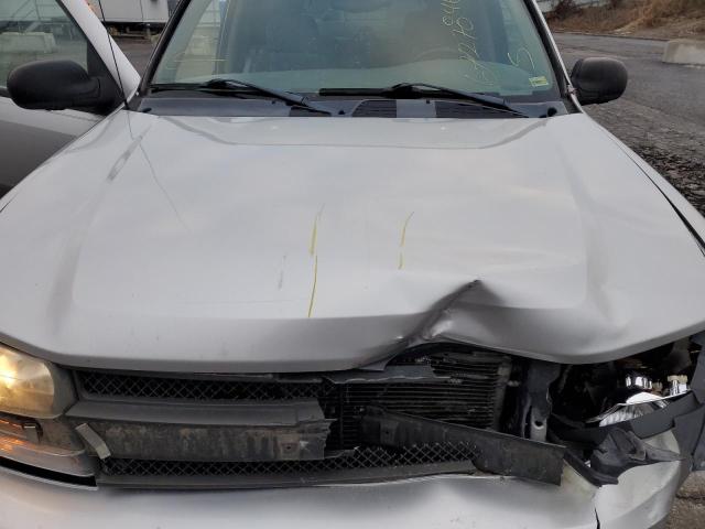 Photo 12 from auction – 2004 CHEVROLET TRAILBLAZE with VIN 1GNDT13S142352193