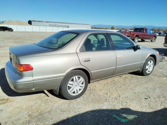 Photo 3 from auction – 2001 TOYOTA CAMRY CE with VIN 4T1BG22K21U032971
