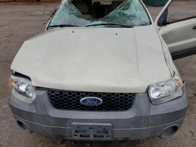Photo 11 from auction – 2005 FORD ESCAPE XLS with VIN 1FMYU92Z15KB52237