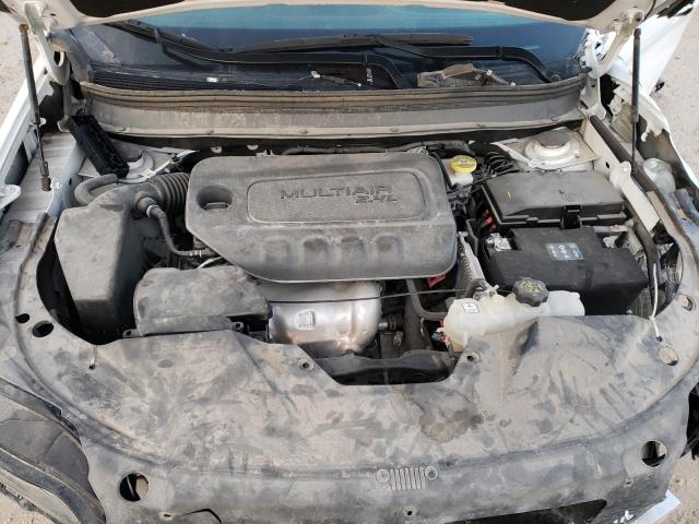 Photo 12 from auction – 2019 JEEP CHEROKEE L with VIN 1C4PJLCB1KD339811