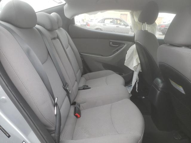 Photo 10 from auction – 2016 HYUNDAI ELANTRA SE with VIN 5NPDH4AE6GH703983