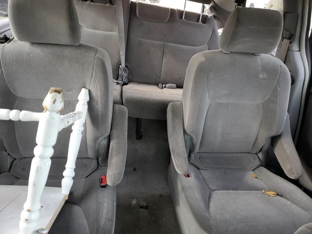 Photo 11 from auction – 2005 TOYOTA SIENNA CE with VIN 5TDZA23C45S242252