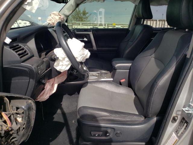 Foto 7 de la subasta – 2015 TOYOTA 4RUNNER SR con VIN JTEBU5JR5F5255239