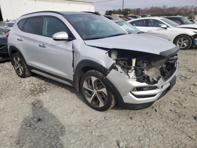 Photo 4 from auction – 2017 HYUNDAI TUCSON LIM with VIN KM8J3CA26HU598611