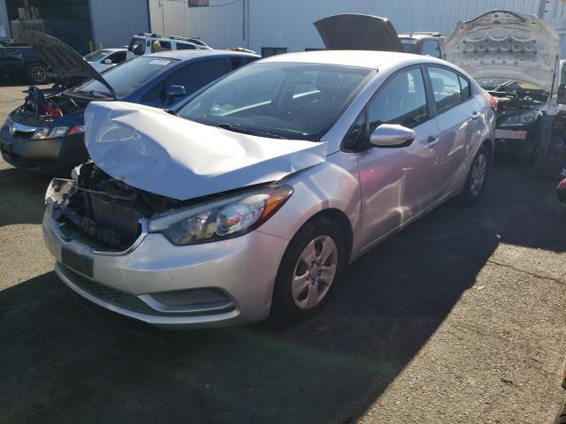 KIA FORTE LX 2015 with VIN KNAFK4A62F5420558 - Photo from auction