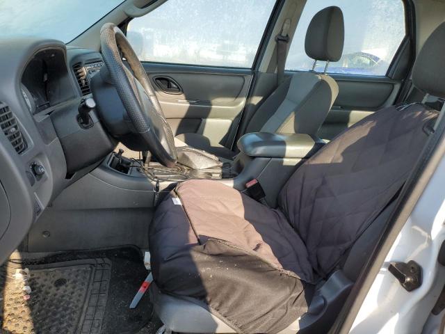 Photo 7 from auction – 2005 FORD ESCAPE XLS with VIN 1FMYU92Z95KA14591