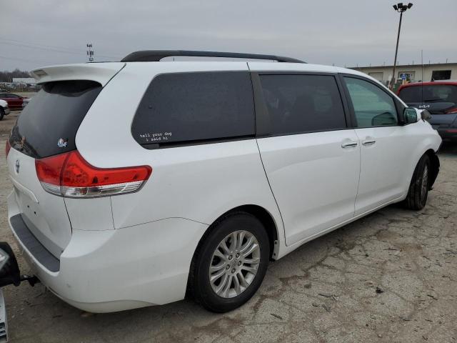 Photo 3 from auction – 2012 TOYOTA SIENNA XLE with VIN 5TDYK3DC5CS279885