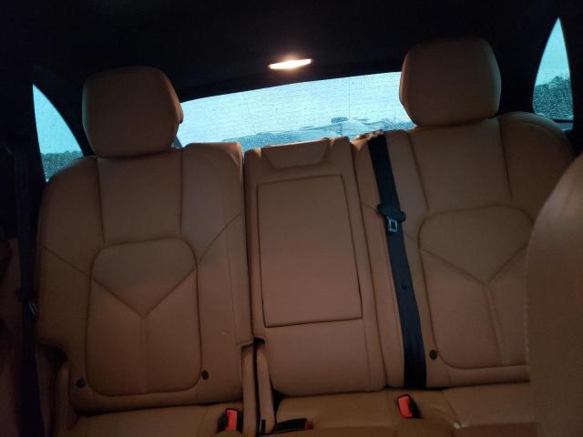 Photo 10 from auction – 2014 PORSCHE CAYENNE GT with VIN WP1AD2A27ELA73892