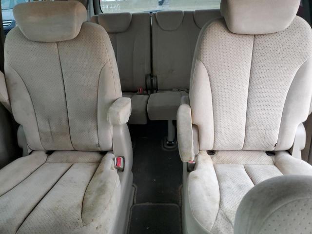 Photo 10 from auction – 2008 HYUNDAI ENTOURAGE with VIN KNDMC233886052561