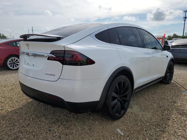 Photo 4 from auction – 2020 TESLA MODEL X with VIN 5YJXCAE46LF235032