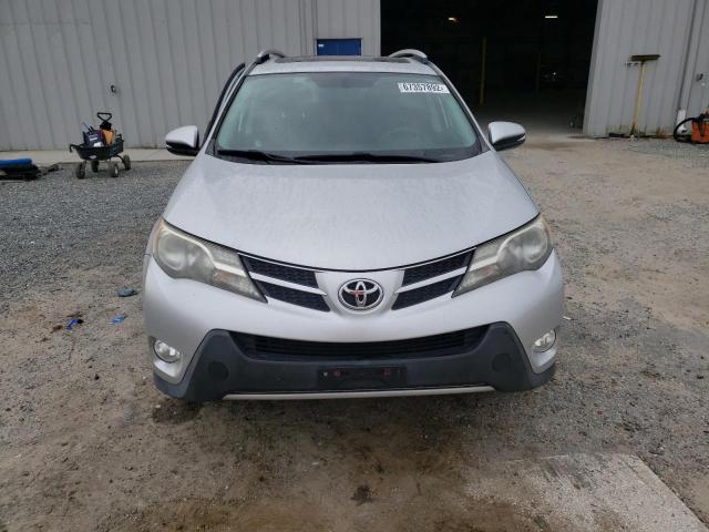 Photo 5 from auction – 2014 TOYOTA RAV4 XLE with VIN JTMRFREV8ED048327