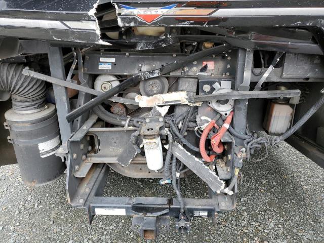 Photo 9 from auction – 2004 FREIGHTLINER CHASSIS X with VIN 4UZABFCY24CN47970