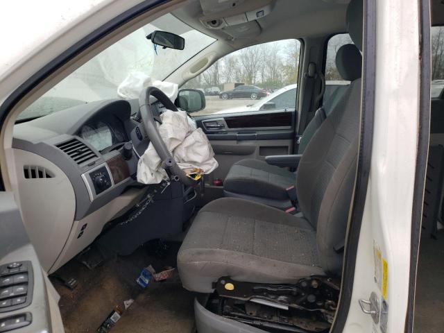 Photo 7 from auction – 2010 CHRYSLER TOWN & COU with VIN 2A4RR5D14AR249609