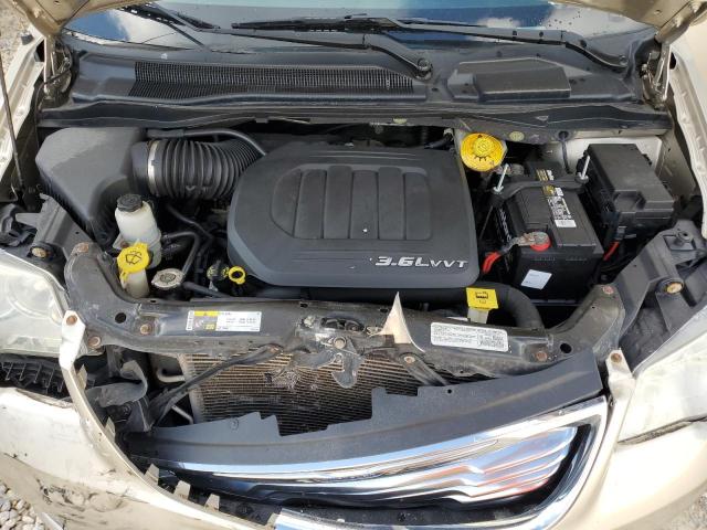 Photo 12 from auction – 2014 CHRYSLER TOWN & COU with VIN 2C4RC1BG9ER397137