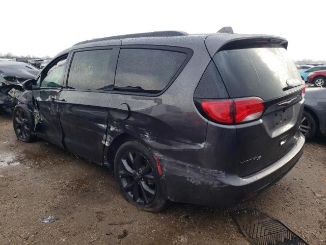 Photo 2 from auction – 2019 CHRYSLER PACIFICA L with VIN 2C4RC1GG1KR597739