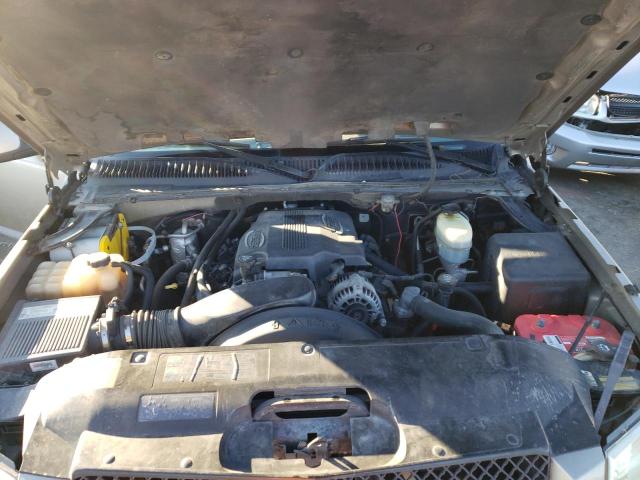 Photo 11 from auction – 2003 CHEVROLET AVALANCHE with VIN 3GNGK23G83G116552