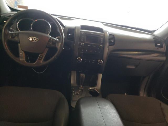 Photo 8 from auction – 2012 KIA SORENTO EX with VIN 5XYKUDA2XCG292856