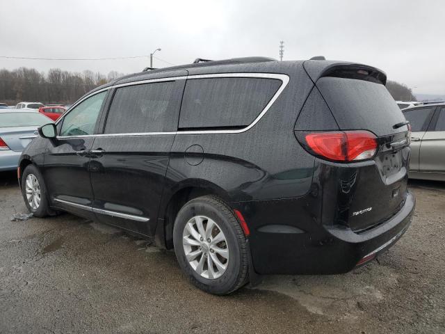 Photo 2 from auction – 2017 CHRYSLER PACIFICA T with VIN 2C4RC1BG4HR835406