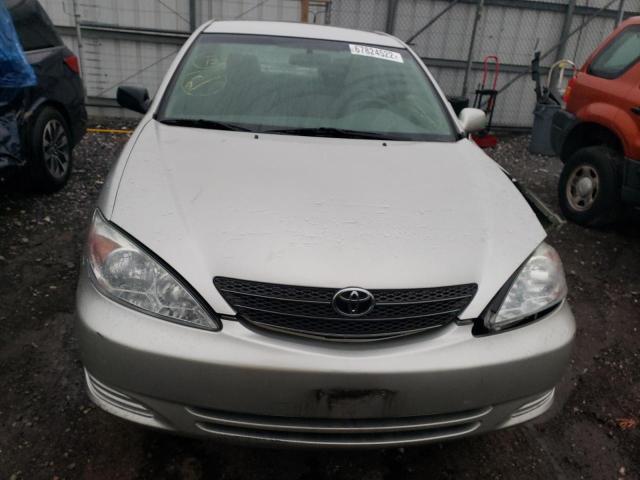 Photo 5 from auction – 2004 TOYOTA CAMRY LE with VIN 4T1BE30K34U850230