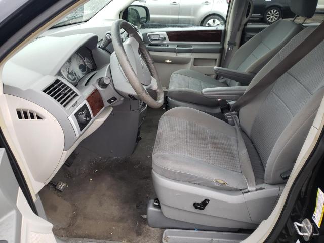 Photo 7 from auction – 2010 CHRYSLER TOWN & COU with VIN 2A4RR5D11AR257182