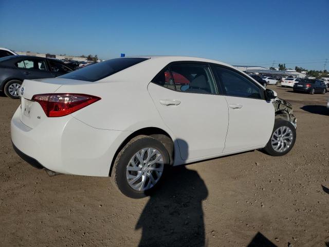 Photo 3 from auction – 2018 TOYOTA COROLLA L with VIN 5YFBURHE4JP828688