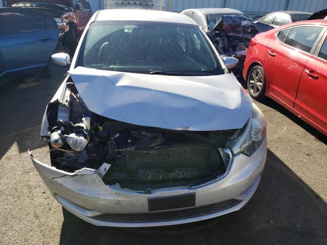 Photo 5 from auction – 2015 KIA FORTE LX with VIN KNAFK4A62F5420558