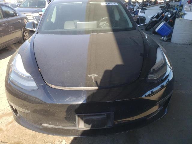 Photo 5 from auction – 2018 TESLA MODEL 3 with VIN 5YJ3E1EB0JF182252