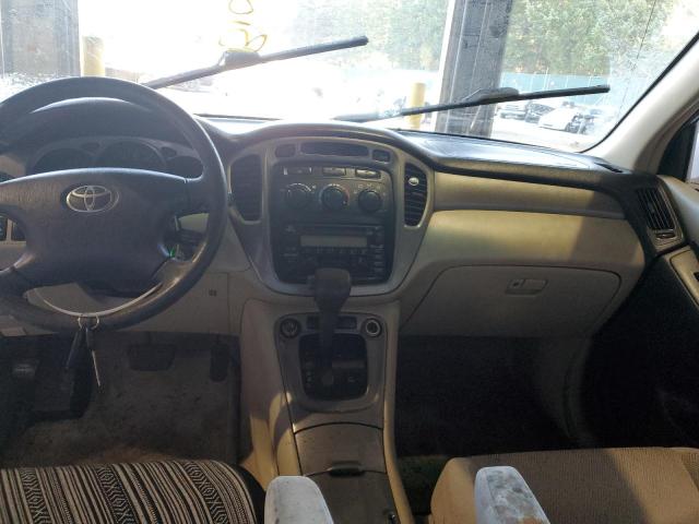 Photo 8 from auction – 2002 TOYOTA HIGHLANDER with VIN JTEGD21A520037937