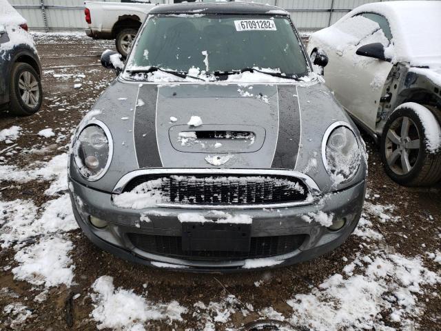 Photo 5 from auction – 2010 MINI COOPER S with VIN WMWMF7C51ATZ72137
