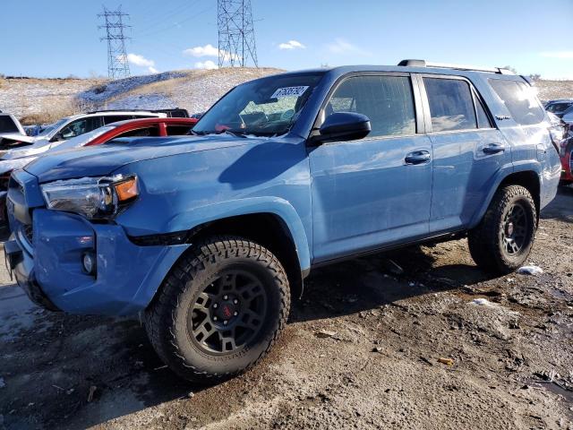 TOYOTA 4RUNNER SR 2018 with VIN JTEBU5JR2J5590306 - Photo from auction