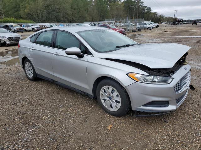 Photo 4 from auction – 2013 FORD FUSION S with VIN 3FA6P0G78DR356345